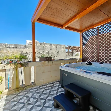 Vendégház Zebbuga Tranquil With Balcony 5 Żebbuġ